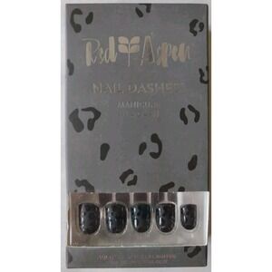 Red Aspen Nail Dashes- Raelyn Says Rawr  NEW plaid Short nails Pop on Manicure